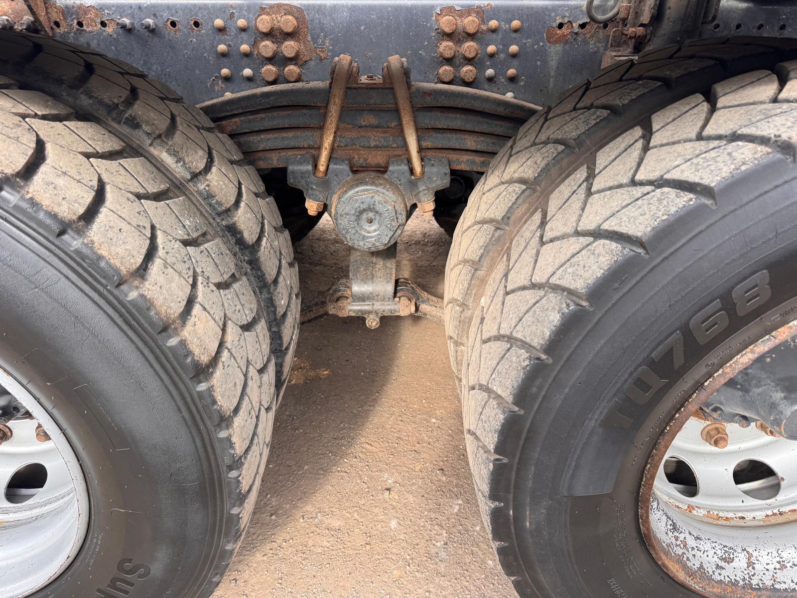 2019 SCANIA P410XT HOOK LOADER - Image 12