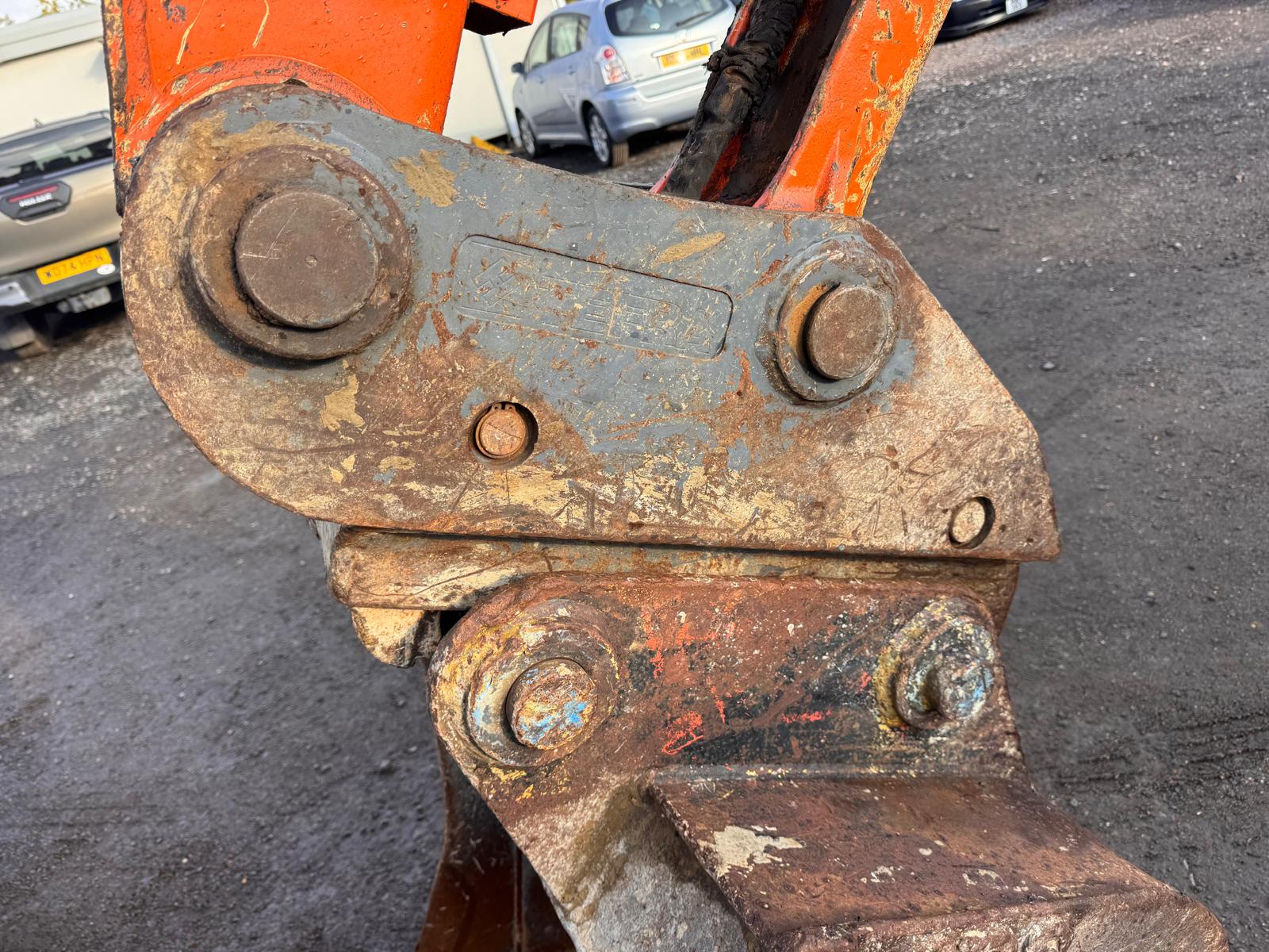 2019 HITACHI ZX135US-6 EXCAVATOR - Image 9