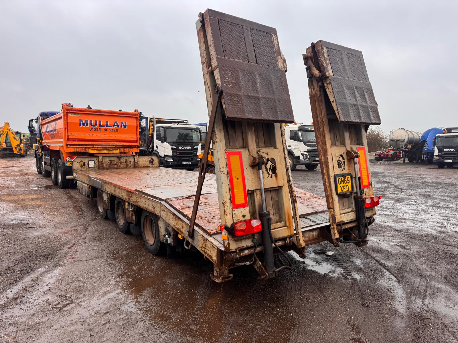 2010 CHIEFTAIN DRAWBAR LOW LOADER TRAILER - Image 5