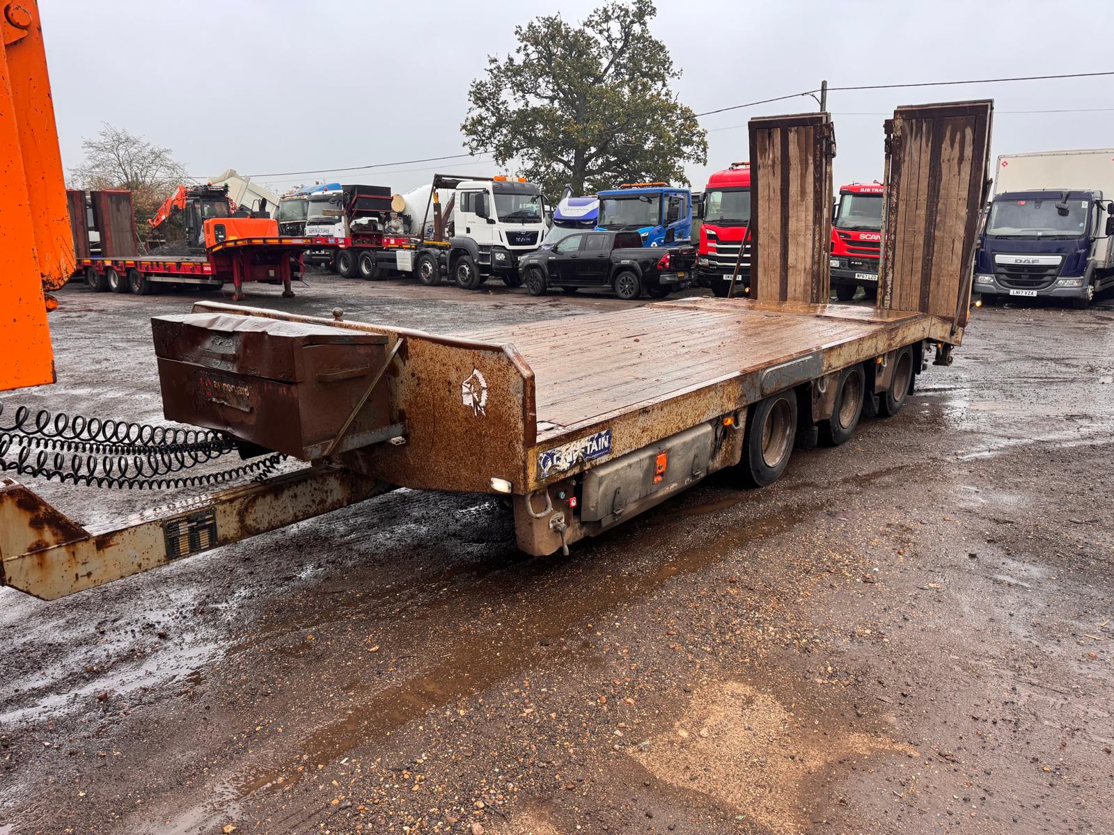 2010 CHIEFTAIN DRAWBAR LOW LOADER TRAILER - Image 8