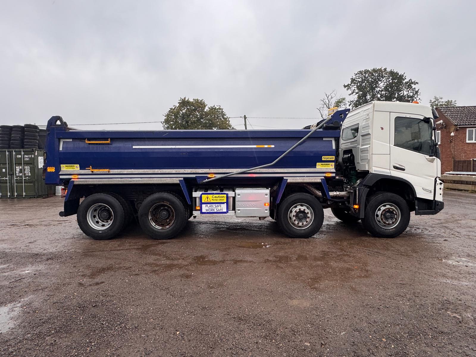 2022 VOLVO FMX420 TIPPER - Image 10