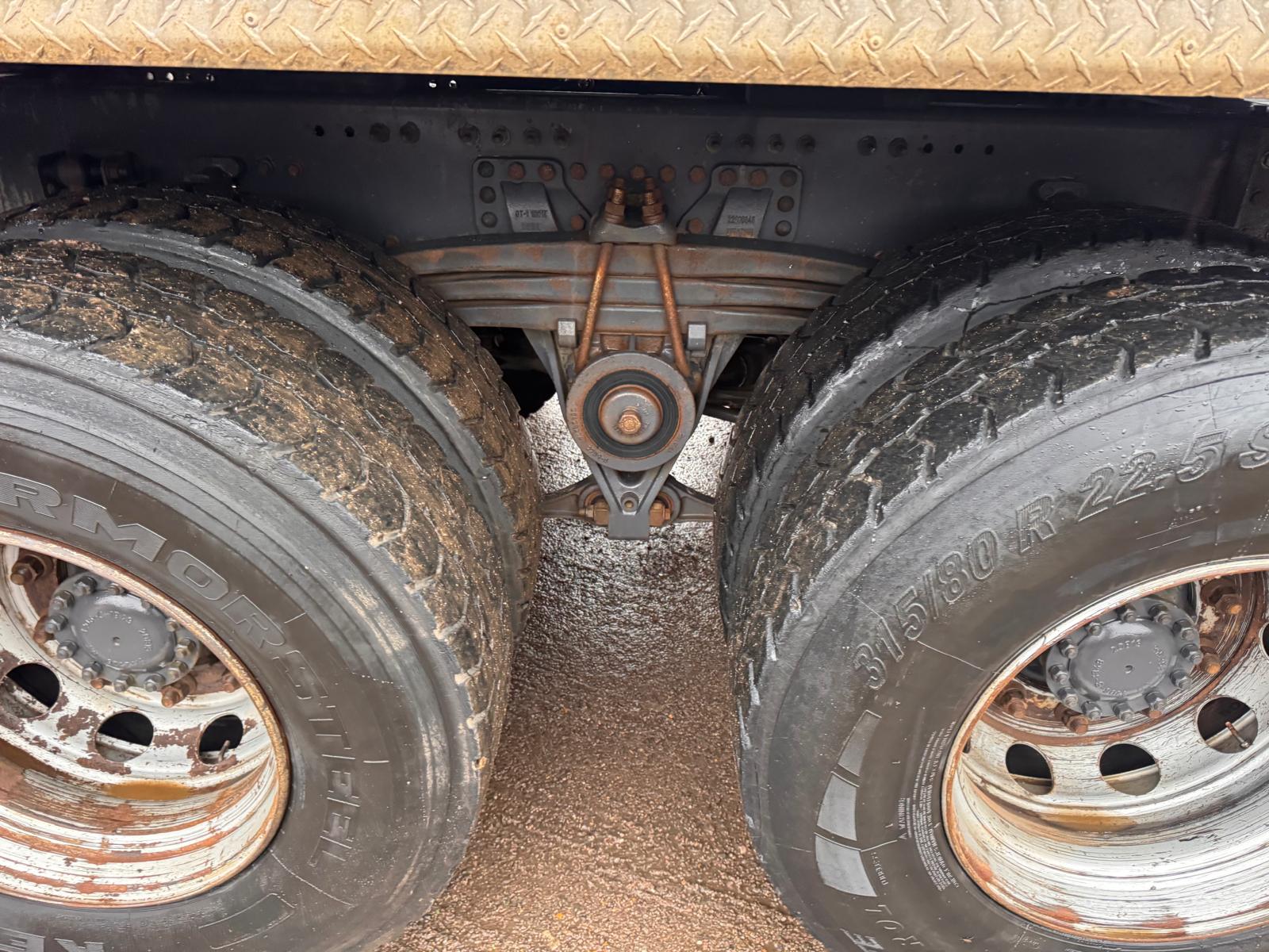 2022 VOLVO FMX420 TIPPER - Image 11