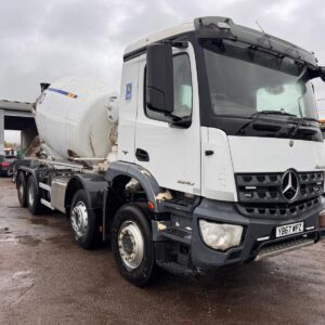 2017 MERCEDES 3240 CEMENT MIXER