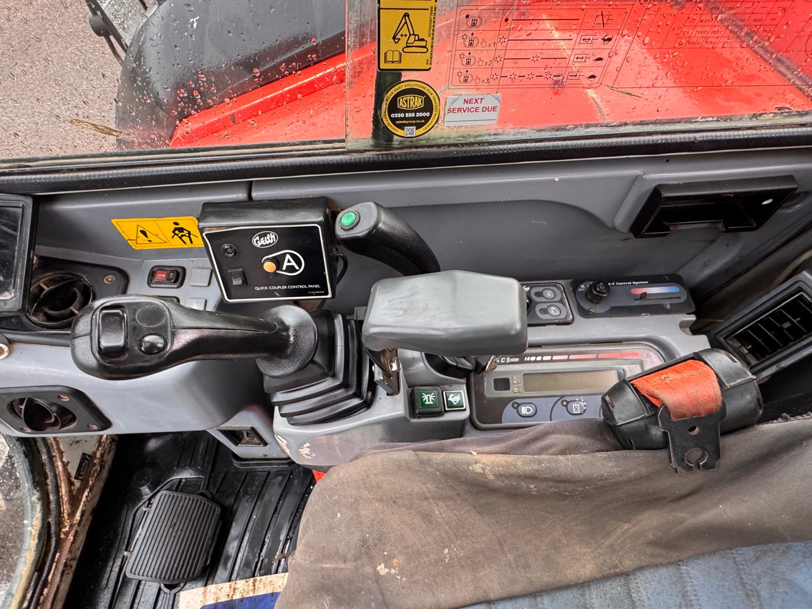 2012 KUBOTA KX080-3 EXCAVATOR - Image 18