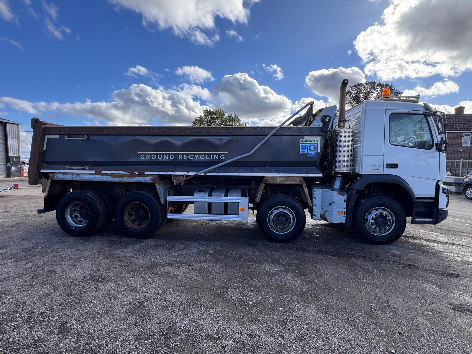 2016 VOLVO FMX420 TIPPER - Image 5