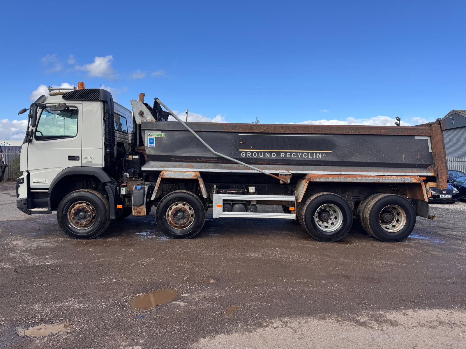 2016 VOLVO FMX420 TIPPER - Image 9