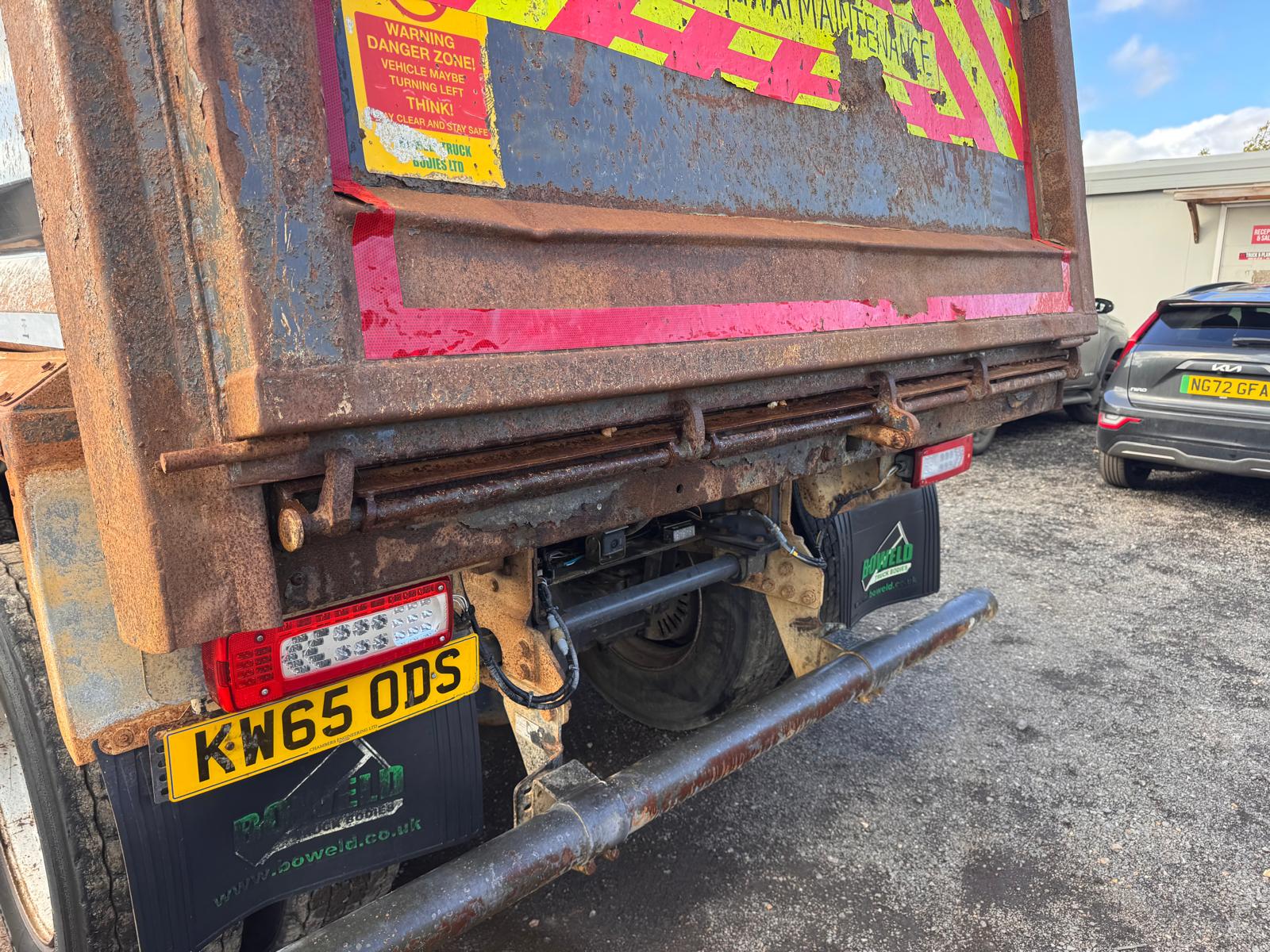 2016 VOLVO FMX420 TIPPER - Image 12