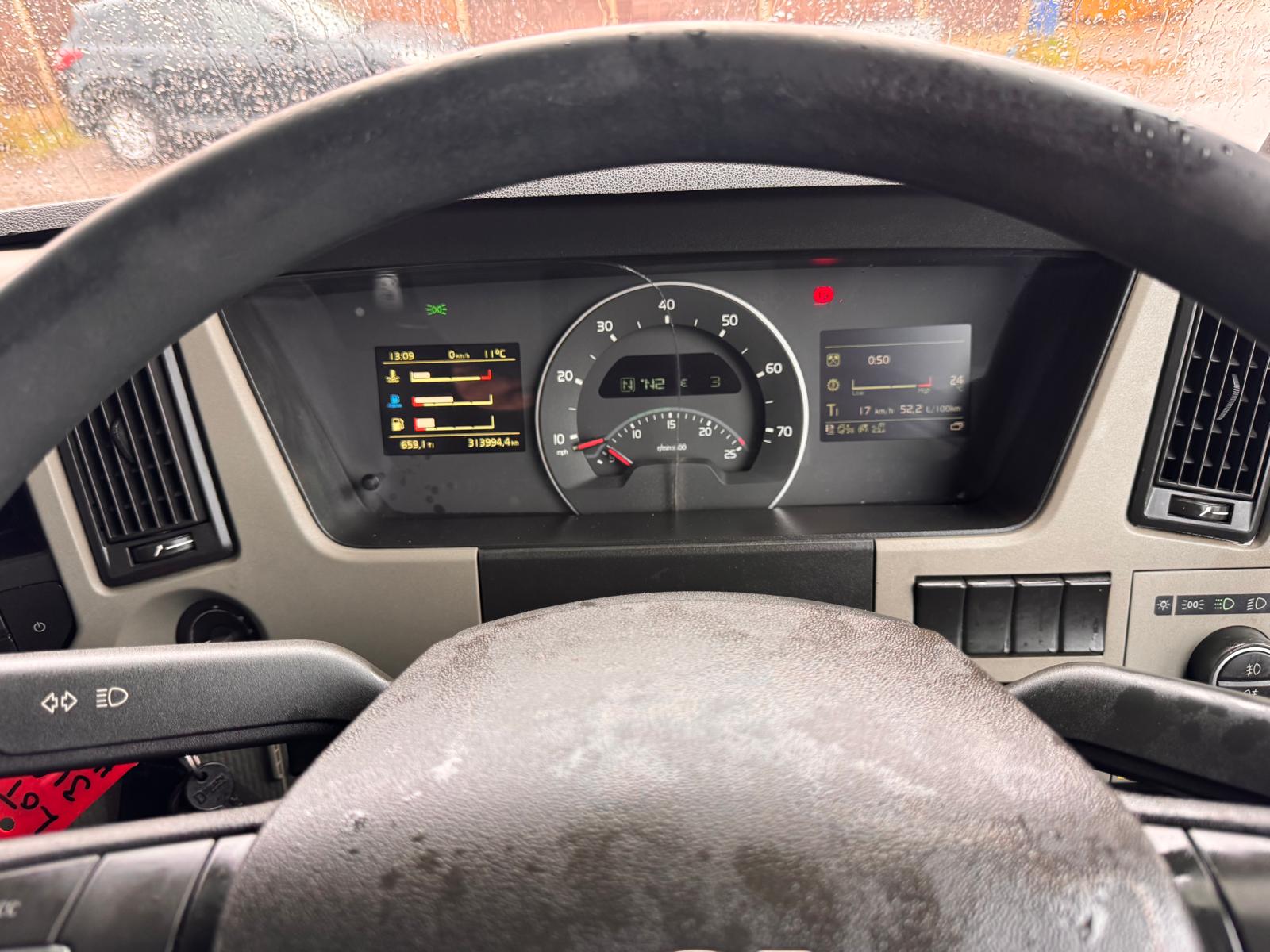2018 VOLVO FM410 HOOK LOADER - Image 24