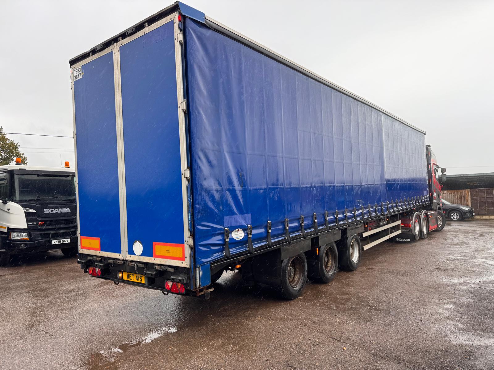 2010 SDC CURTAINSIDE TRAILER - Image 3