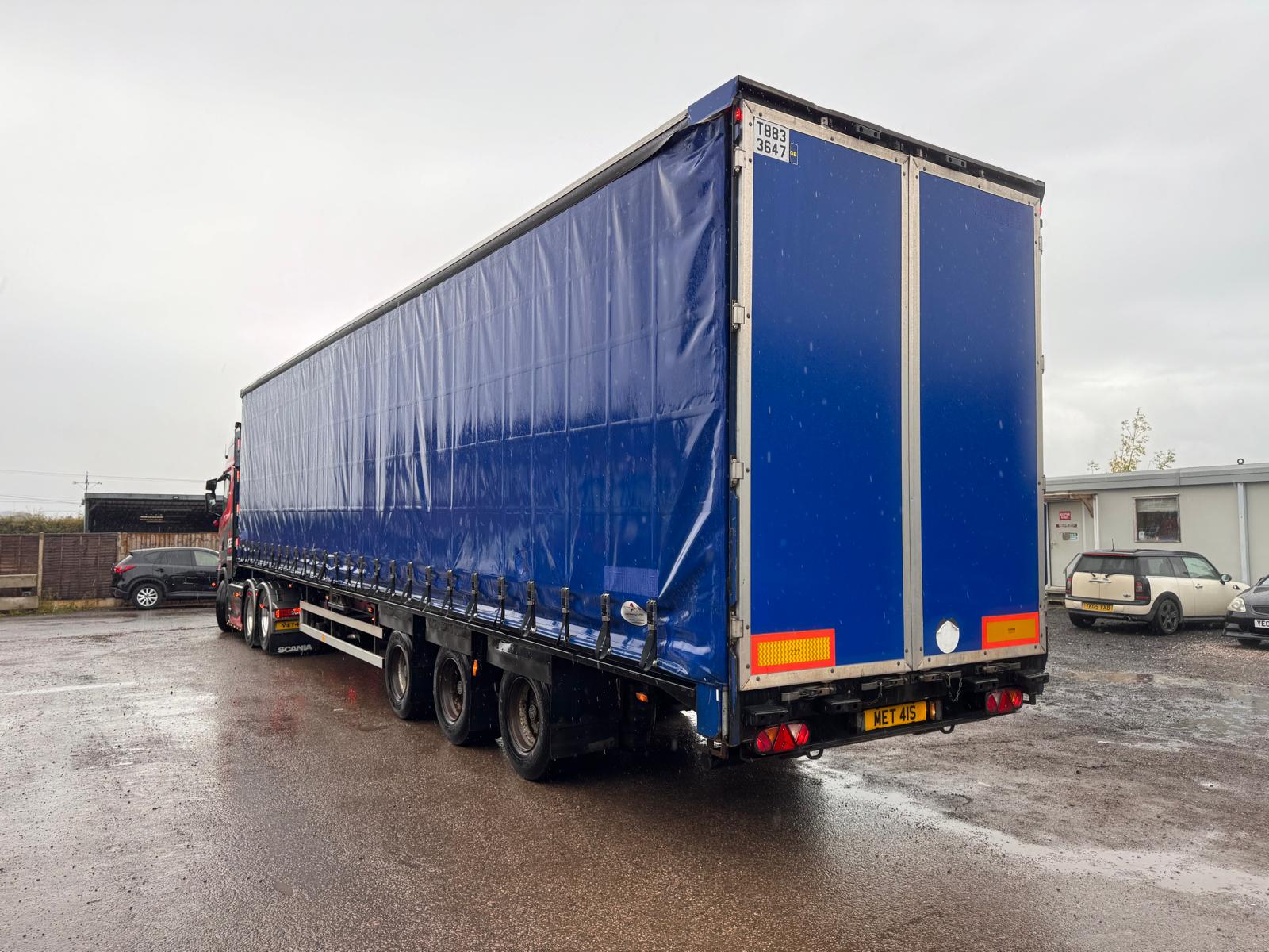 2010 SDC CURTAINSIDE TRAILER - Image 5