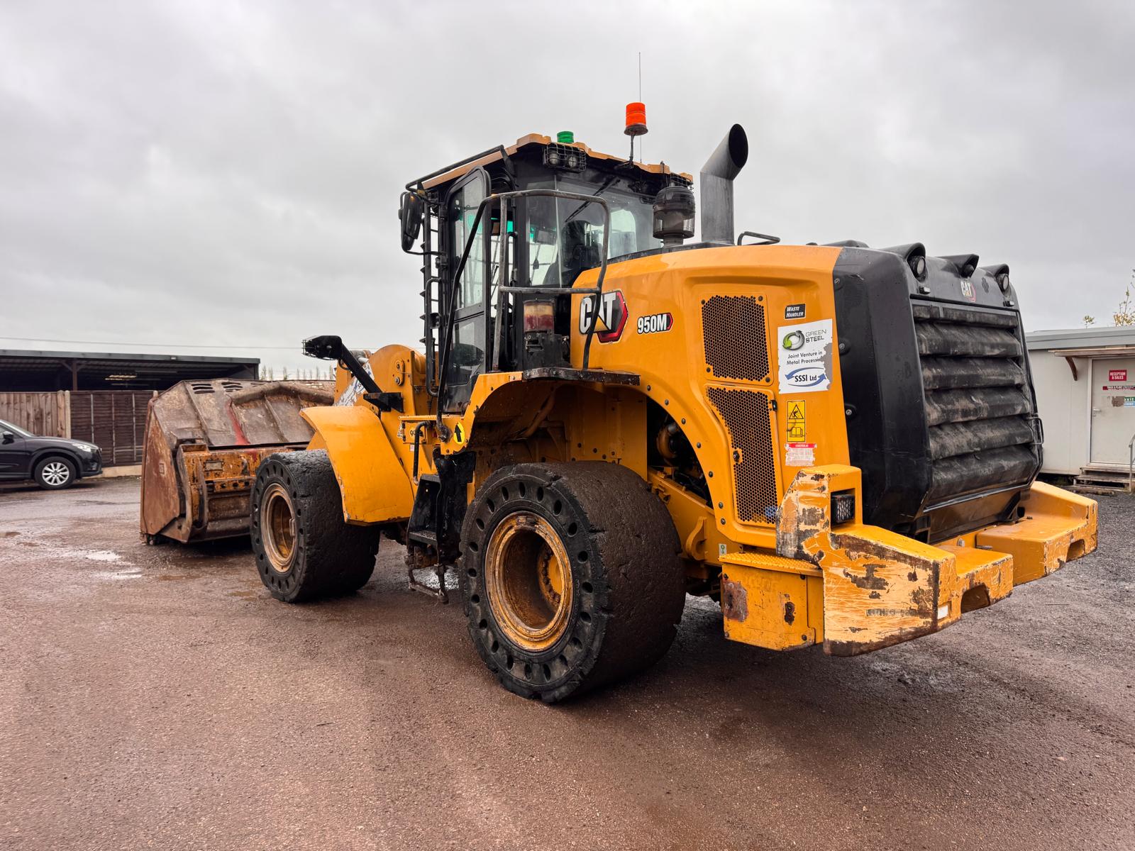 2021 CAT 950M LOADING SHOVEL - Image 6