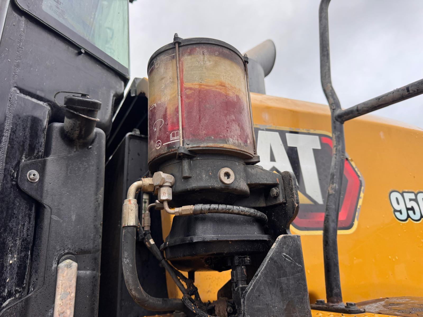 2021 CAT 950M LOADING SHOVEL - Image 16