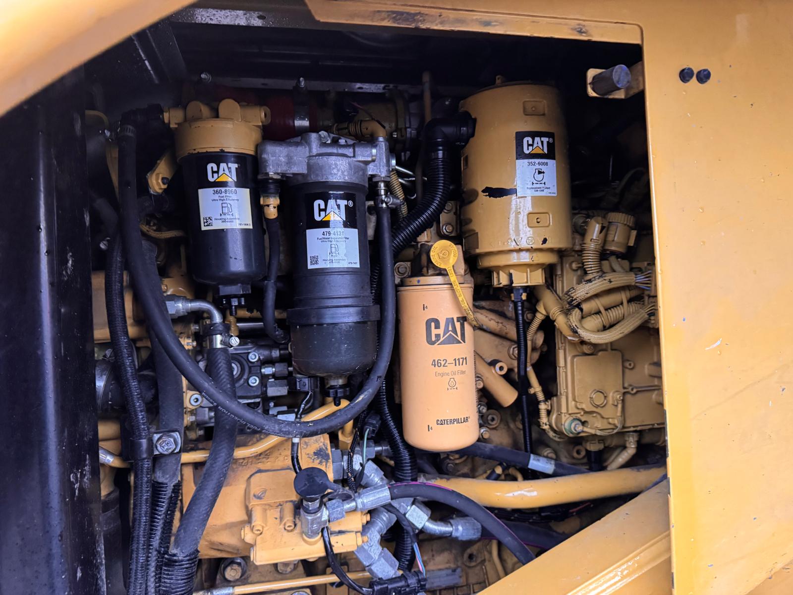 2021 CAT 950M LOADING SHOVEL - Image 17