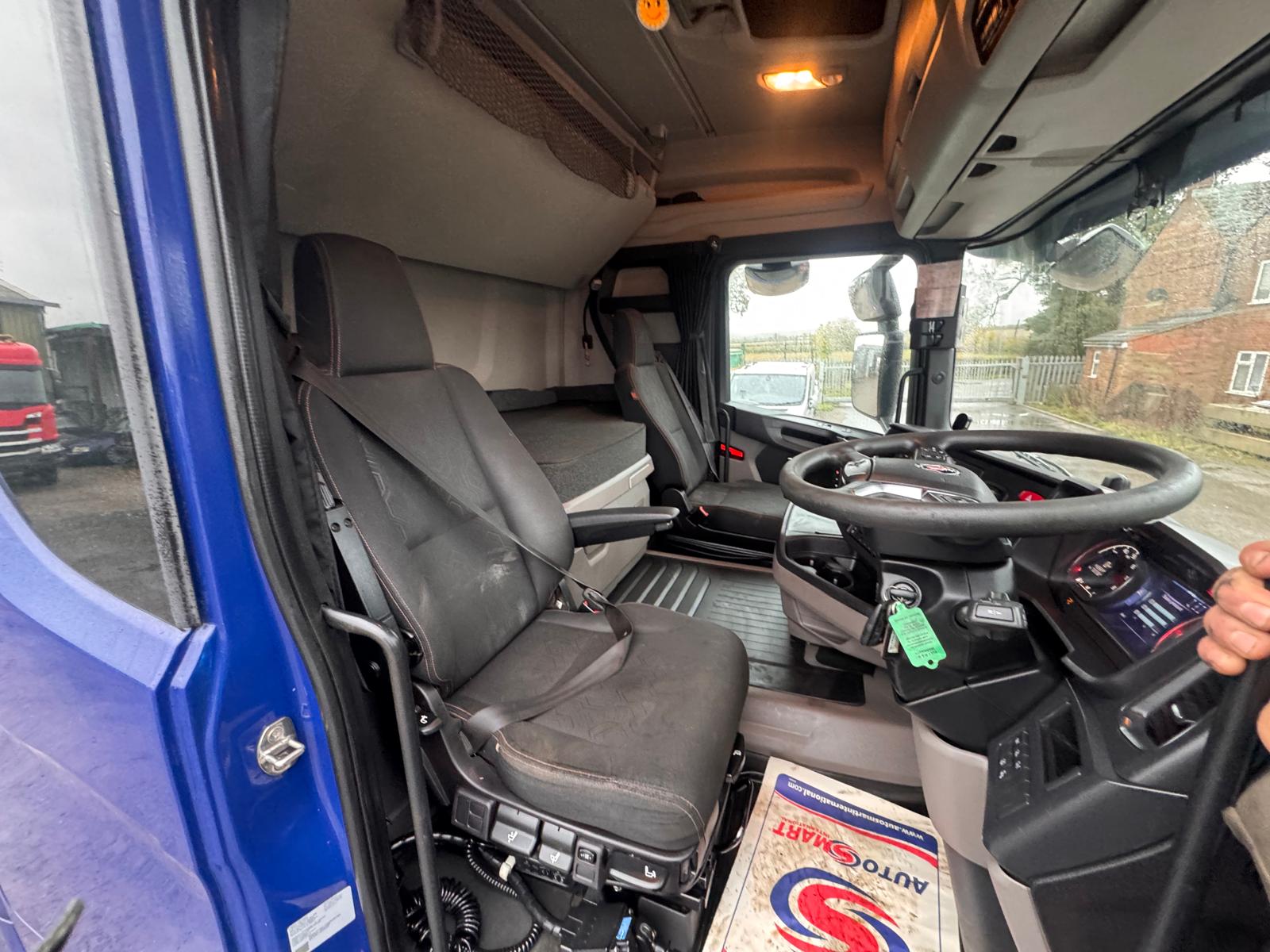 SCANIA R500XT TACTOR UNIT - Image 16