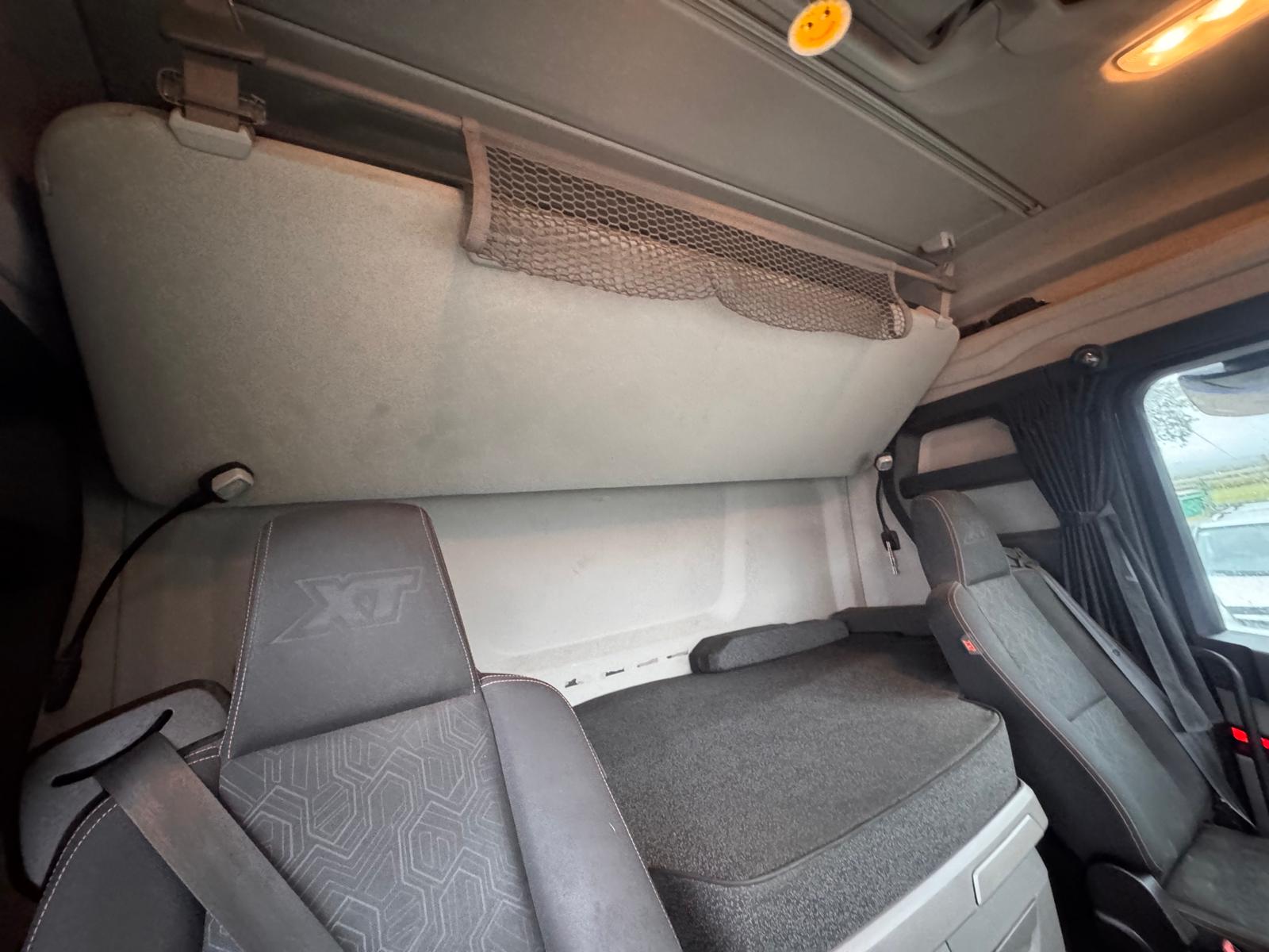 SCANIA R500XT TACTOR UNIT - Image 17