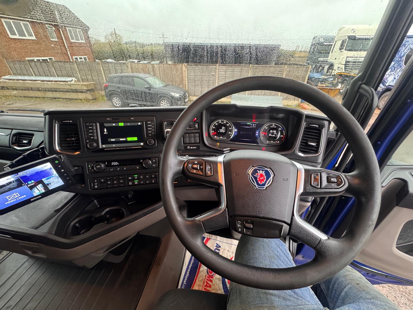SCANIA R500XT TACTOR UNIT - Image 22